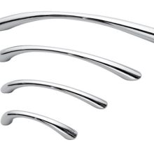 JALADERA TIPO ARCO ACABADO CROMO SATIN 96MM 079-0211